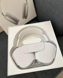 Air Pods Pro Max